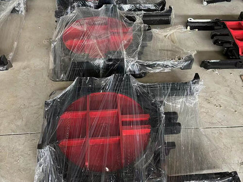 標題：SSFZ型雙止水鑄鐵鑲銅閘門：滲水量≤0.7L/min·m，水利工程的“密封守護者”整體外觀 | 鑄鐵 | 閘門整體結(jié)構(gòu)展示