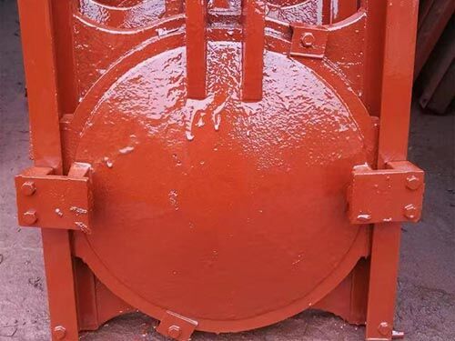 標(biāo)題：閘門(mén)止水條救急實(shí)錄：化工廢水渠老化？磨平安裝面是關(guān)鍵！整體外觀 | 通用型結(jié)構(gòu) | 閘門(mén)整體結(jié)構(gòu)展示